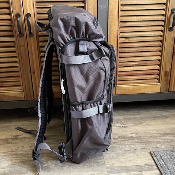 🆕DSPTCH Ruckpack V1 - Picture 2 of 8